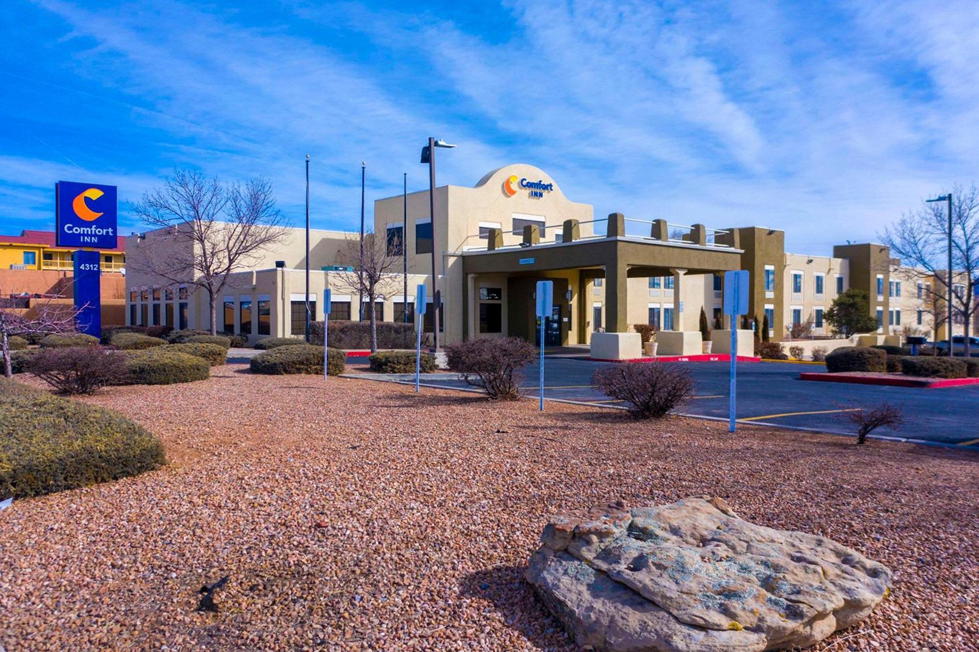 Comfort Inn 2*